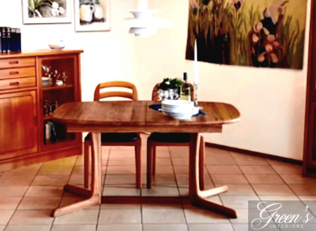 Bild von Esstisch 9224 Dyrlund, Teak Auss